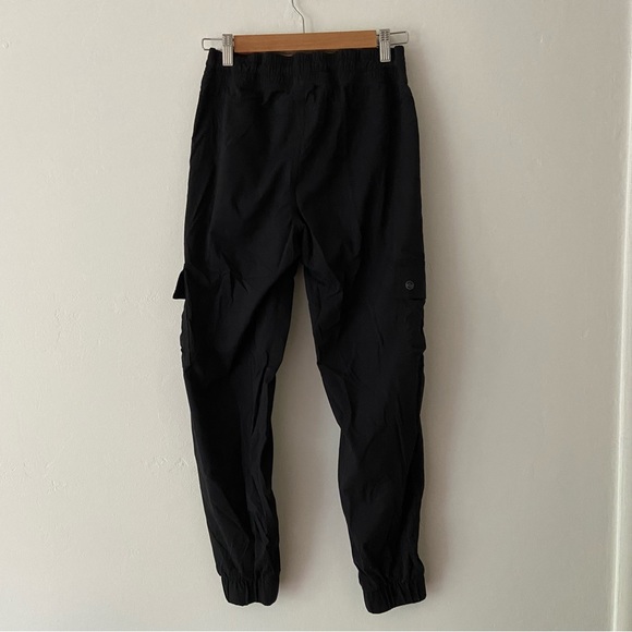 Eddie Bauer Black Trail Breeze Cargo Joggers - Picture 3 of 4